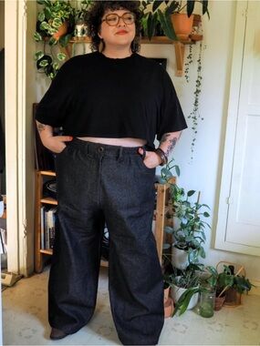 Connally Goods Marta Jeans in Charcol Black